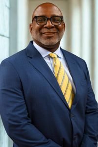 Byron H Nolen
