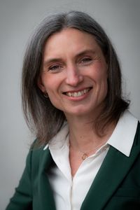Maxine Dexter